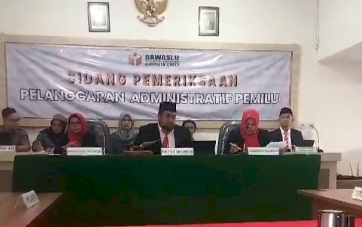 Sidang Perdana Laporan dugaan pelanggaran pemilu di Kantor Bawaslu Jember/RMOLJatim