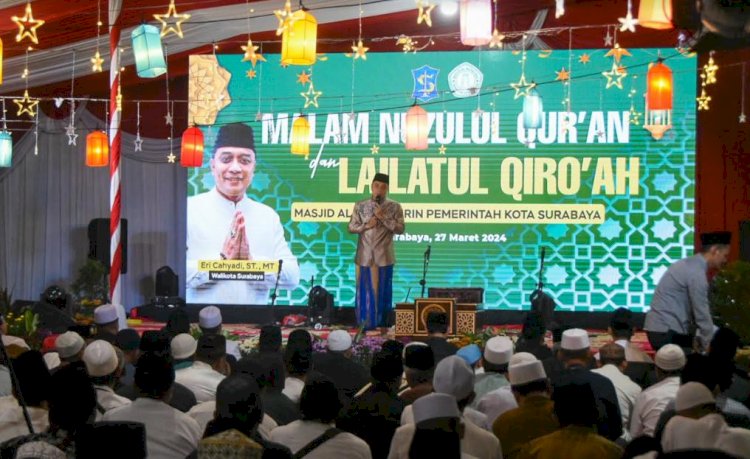 Wali Kota Eri membuka acara Malam Nuzulul Quran dan Lailatul Qiro’ah di Masjid Al-Muhajirin/ist