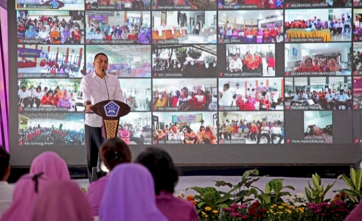 Wali Kota Eri Cahyadi membuka acara Garage Day dan Bazar Sembako Ramadan/ist