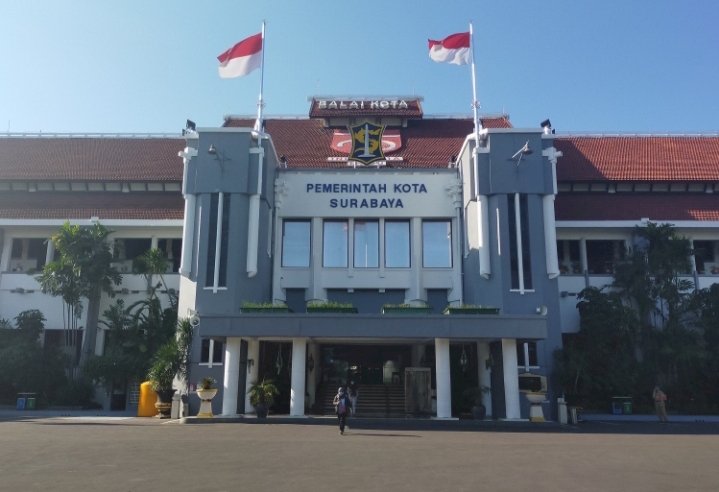 Balai Kota Surabaya/ist