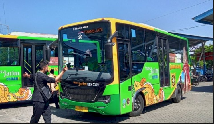 Bus Trans Jatim yang sudah beroperasi/ist