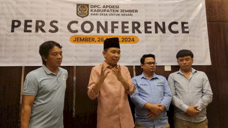 APDESI bersama Gus Fawait usai rapat APDESI di Hotel Aston Jember/RMOLJatim