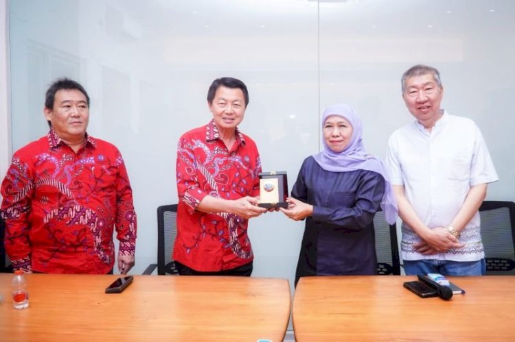 Khofifah dan Paguyuban Tionghoa Jatim/Ist