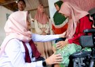 Ngantor di Desa Kaki Gunung Raung, Bupati Ipuk Cek Layanan Kesehatan Lansia hingga Potensi Pertanian