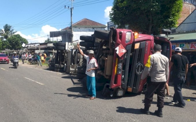 Truk pengangkut Gas LPG terguling di Jember/RMOLJatim