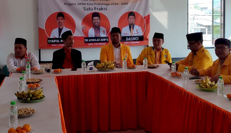 Partai Golkar saat bersilaturahmi ke DPD PKS Kota Probolinggo