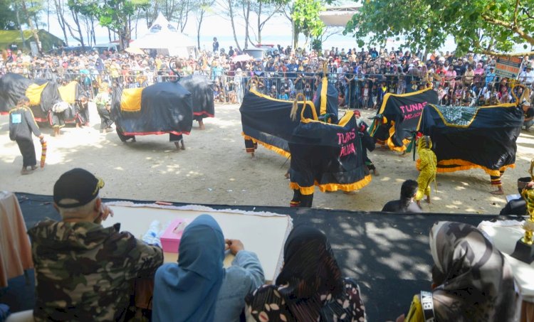 Kesenian Bantengan saat di Harlah GP Ansor/RMOLJatim