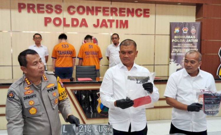 Polda Jatim saat merilis kasus penembakan di Tol Waru dan Wiyung Surabaya/Ist