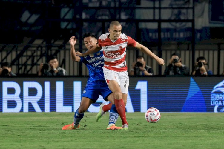 Pemain Madura United harus mengakui keunggulan Persib Bandung 0-3/ligaindonesiabaru.com