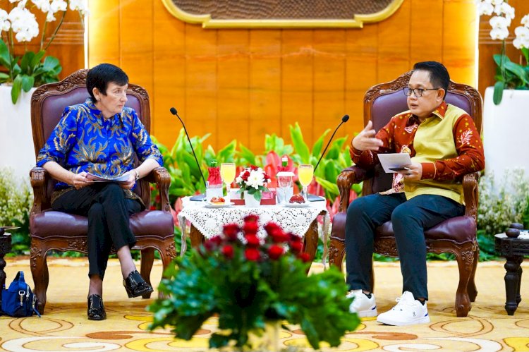 Pj Gubernur Jawa Timur Adhy Karyono saat menerima audiensi petinggi Western Sydney University di Gedung Negara Grahadi, Surabaya, Rabu (29/5)/Ist