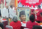 Makna Lukisan Bung  Karmo Yang Diberikan PDIP Jatim Ke Gerinda