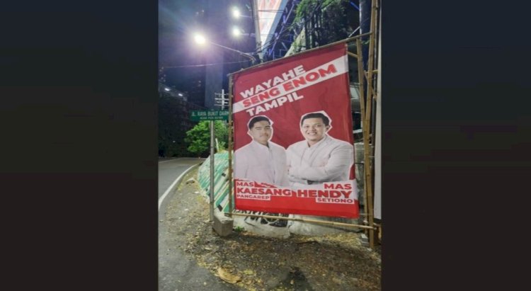 Teks foto: Baliho Kaesang-Hendy di Kota Surabaya/RMOLJatim