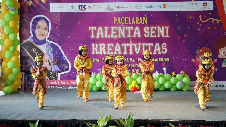 Teks foto: Pagelaran Seni Kreativitas Siswa PAUD dan SD tahun 2024/ist