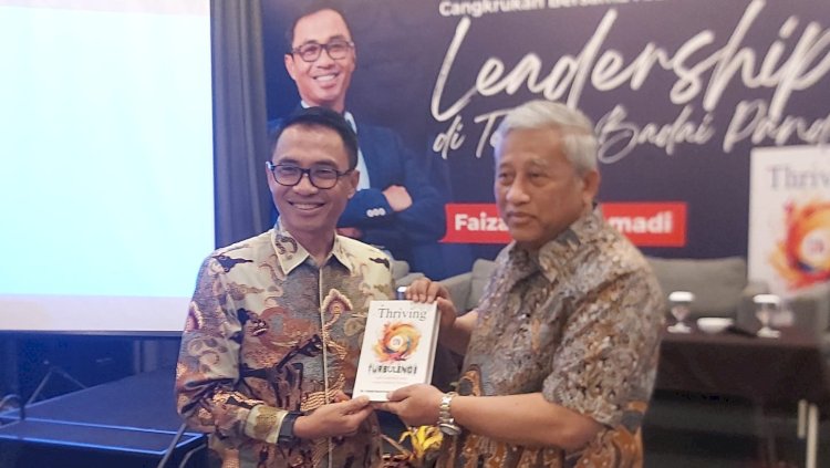Diskusi Buku Thriving on Turbulence