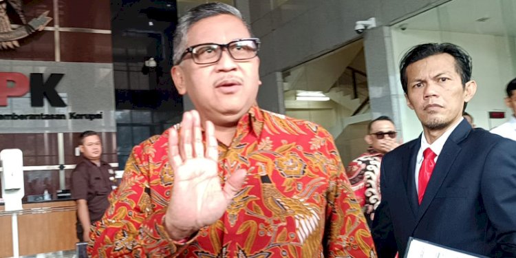 Sekjen PDIP, Hasto Kristiyanto, dan pengacaranya, Patra M Zen/RMOL