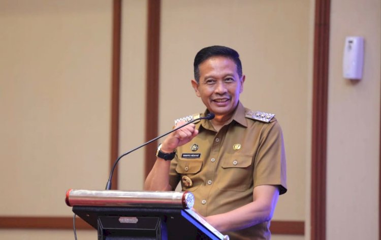  Pj Wali Kota Malang, Dr. Ir. Wahyu Hidayat, MM saat memberikan pemaparan/Ist