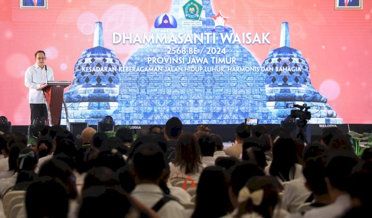 Pj Gubernur Jatim Adhy Karyono di acara peringatan Dhammasanti Waisak 2568 BE/2024/Ist