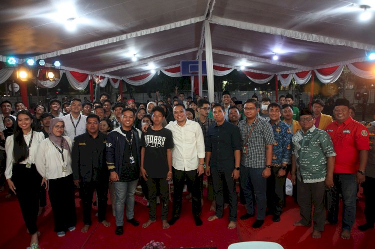 Wali Kota Eri menghadiri Musrenbang pemuda Kelurahan Ketabang, Kecamatan Genteng di Lapangan SMPN 1/RMOLJatim