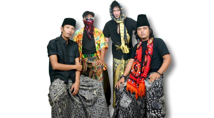 Personel Grup musik La Ngetnik/Ist