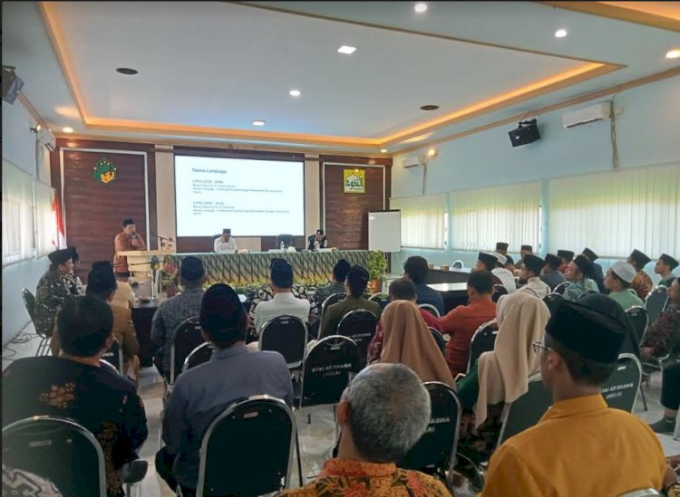 Seminar pendidikan oleh LPPD Jatim di IAI AT-Taqwa Bondowoso