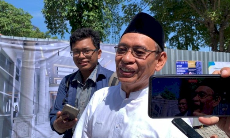 Rektor Unair Prof Mohammad Nasih