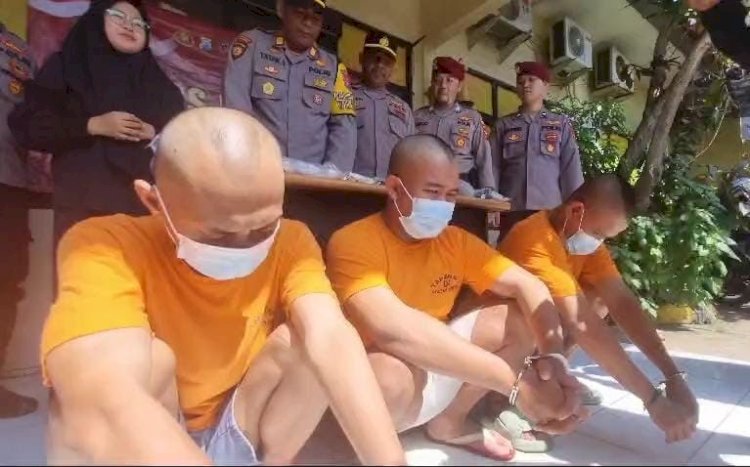 Tiga pelaku peredaran narkoba di kosan Gresik/Ist