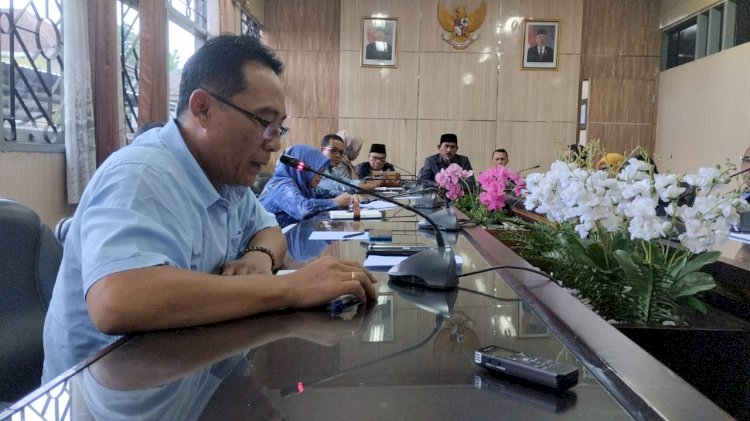 Anggota Komisi D DPRD Jember, Ardi Pujo Prabowo saat Hearing di ruang komisi D Jember/RMOLJatim