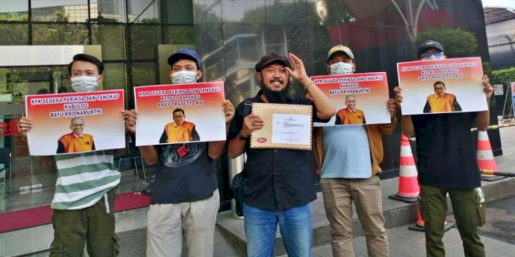Direktur Eksekutif Studi Demokrasi Rakyat (SDR) Hari Purwanto saat melaporkan dugaan mark up impor beras ke KPK/RMOL