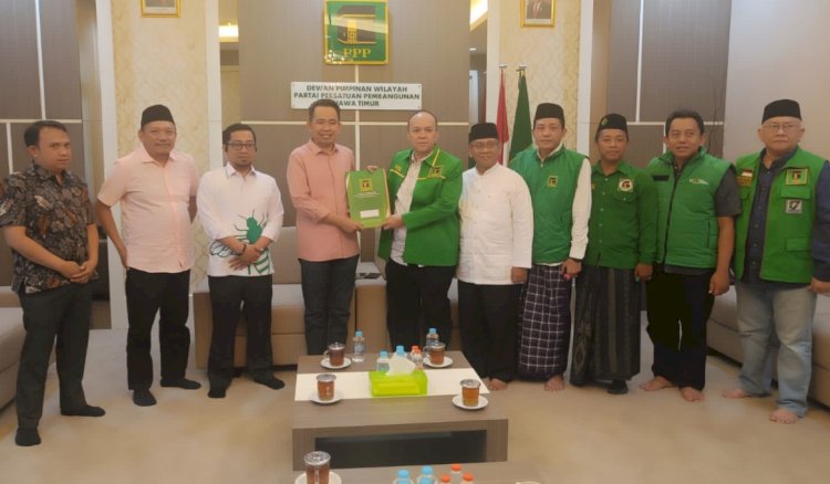 Gus Fawait saat menerima surat tugas dari DPW PPP Jatim di Surabaya/Ist