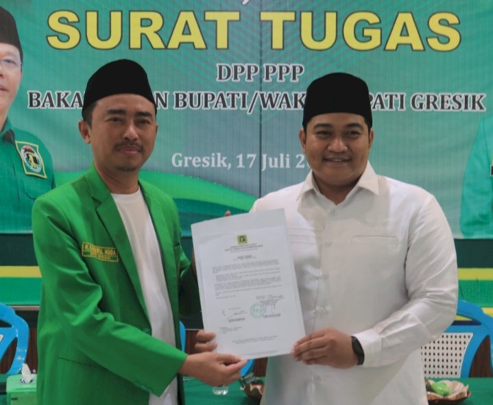 Syahrul Munir saat menerima surat tugas dari PPP/RMOLJatim