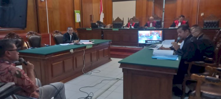 Sidang kasus dugaan penganiayaan di loby Apartemen One Icon Residence di PN Surabaya, Senin (22/7)/Ist