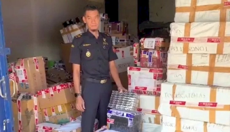 Rokok ilegal tidak dilekati pita cukai yang berhasil digagalkan pihak Bea Cukai Blitar/Ist