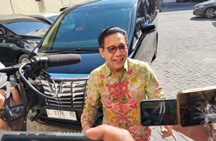 Ketua DPW PKB Jawa Timur Abdul Halim Iskandar saat mendatangi ruang Ditreskrumsus Polda Jatim, Jumat (9/8)/Ist