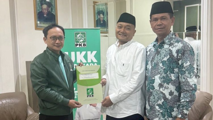 Gus Makki -Ali Ruchi tantang Ipuk-Mujiono di Pilkada Banyuwangi 2024/ist