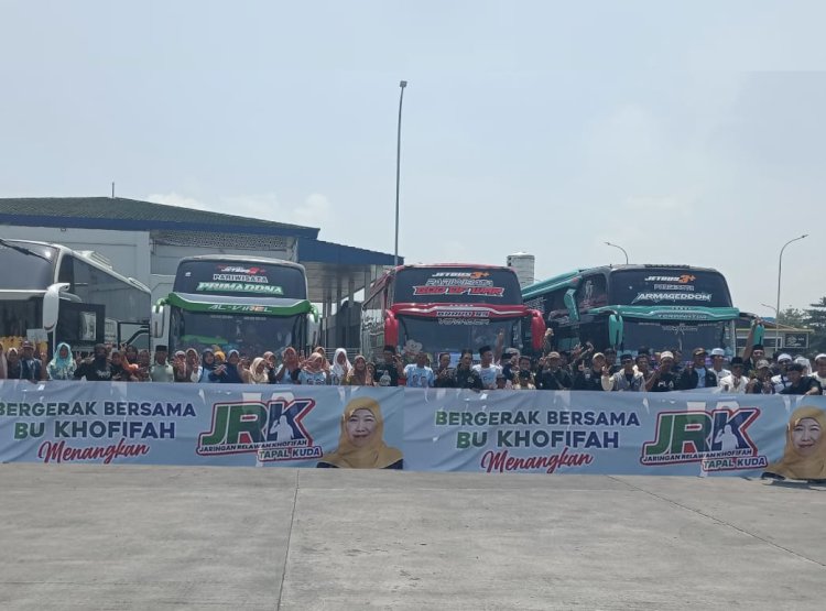 Ratusan relawan JRK Tapal Kuda kawal Khofifah-Emil daftar ke KPU Jatim/Ist
