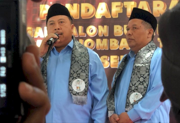 Warsubi dan Salmanudin Yazid di KPU Jombang/RMOLJatim