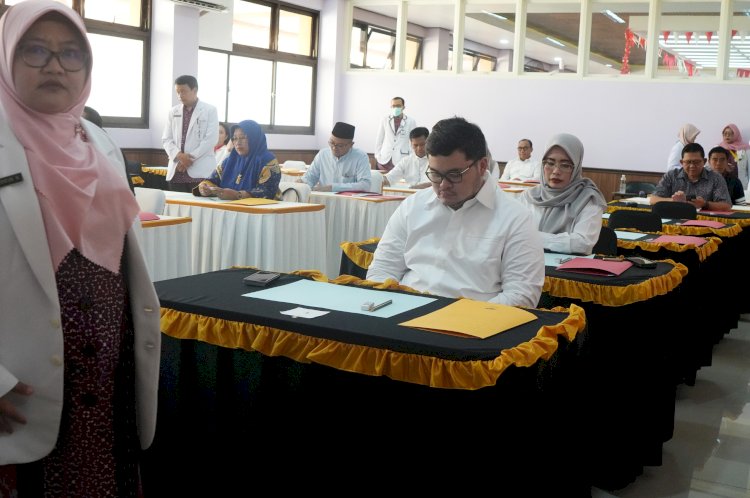 Dhito-Dewi Jalani Test kesehatan