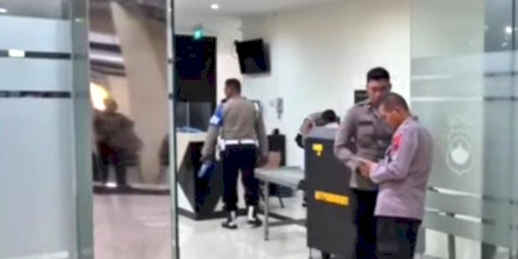Polda Jawa Tengah akan mendalami laporan keluarga dr ARL, mahasiswi PPDS Undip yang meninggal, yang diduga mendapatkan ancaman dan pemerasan/RMOLJateng