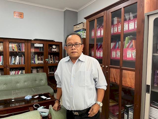 Nur Hidayat Sardini, akademisi dari Universitas Diponegoro (UNDIP). foto: istimewa.