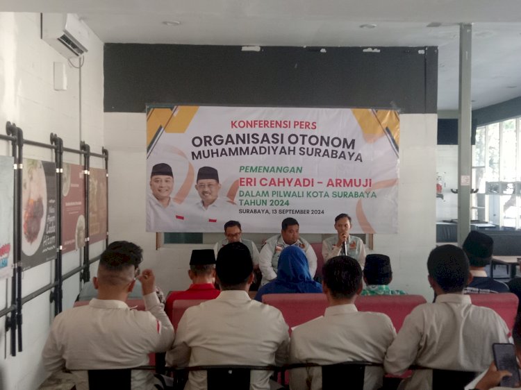 Pemuda Muhammadiyah Surabaya deklarasi dukungan untuk Eri-Armuji 