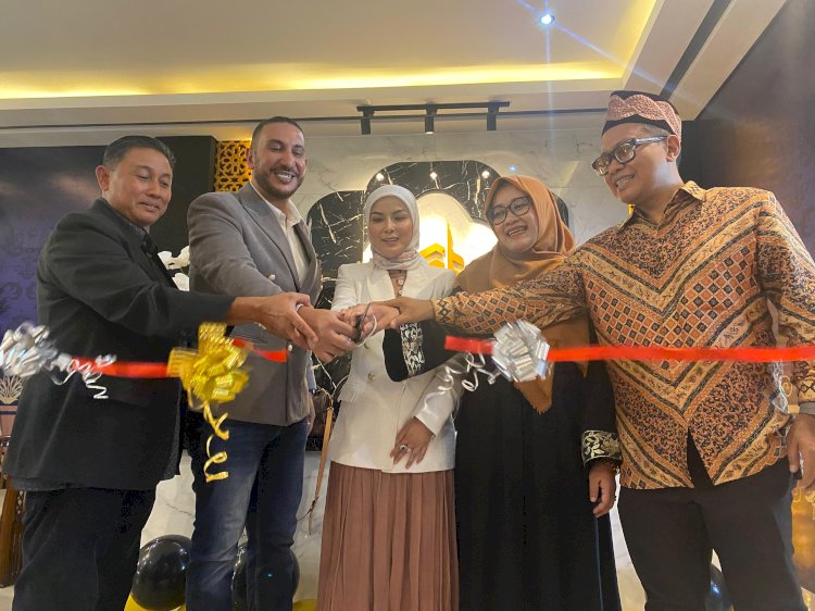 Biro travel Jannah Firdaus Grand opening di Wilayah Gresik 