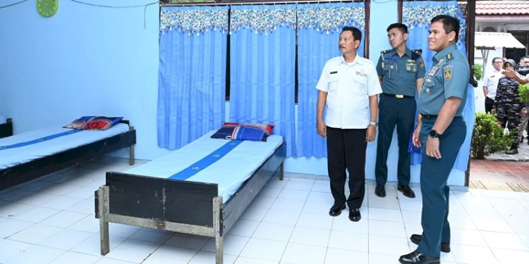 Kepala Staf Angkatan Laut (KSAL) Laksamana TNI Dr. Muhammad Ali di Kompleks TNI AL Jala Griya, Candi, Sidoarjo, Jawa Timur, Jumat (13/9)/Ist