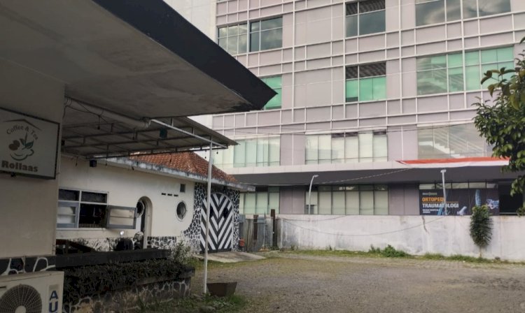 Gedung Lippo Plaza Jember yang diduga TKP korban bunuh diri
