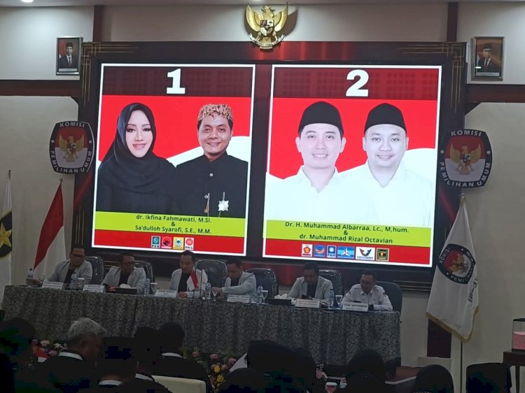 Pengundian dan penetapan nomor urut Cabup dan Cawabup Mojokerto di KPU Kabupaten Mojokerto/ist