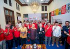 Usai Keluarga Bugis- Makassar, Giliran Relawan Pemuda Batak Bersatu  Deklarasi Siap Memenangkan Khofifah-Emi