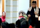 Sowan Ponpes Darussalam Mekar Agung, Hasto Mohon Doa Restu untuk Risma-Gus Hans