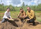 Dukung Program Pengembangan Kawasan Perdesaan Lestari, Koperasi Kana dan UGM Kenalkan Teknik Tanam Tebu Terbaru di Kabupaten Agam 