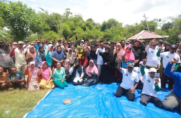 Cabup Banyuwangi nomor urut 1, Ipuk Fiestiandani bersama ratusan nelayan Blimbingsari/ist