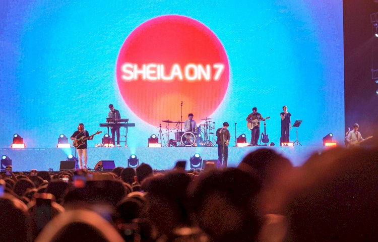 Konser sheila on 7 dalam event Bank BJB