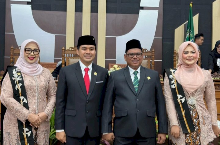 Ketua dan para wakilnya setelah melaksanakan rapat paripurna/Ist